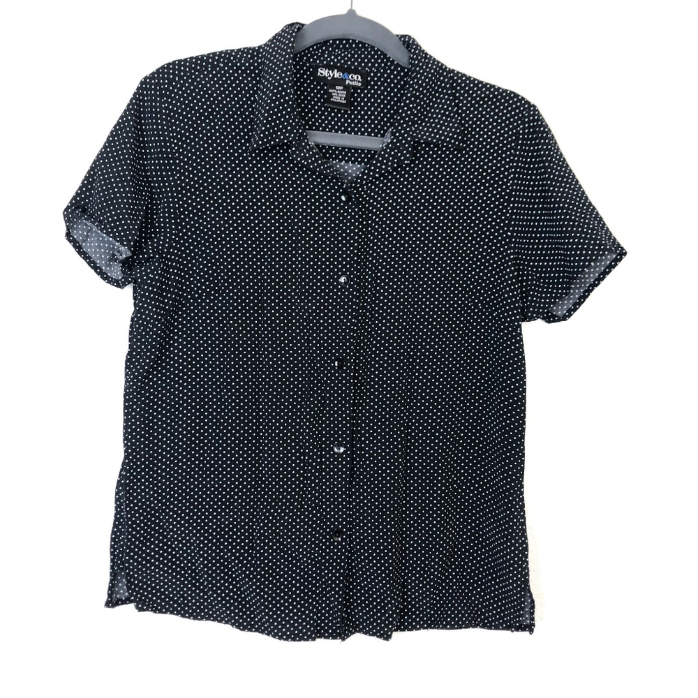 Style & Co black/white polka dot top size 12P